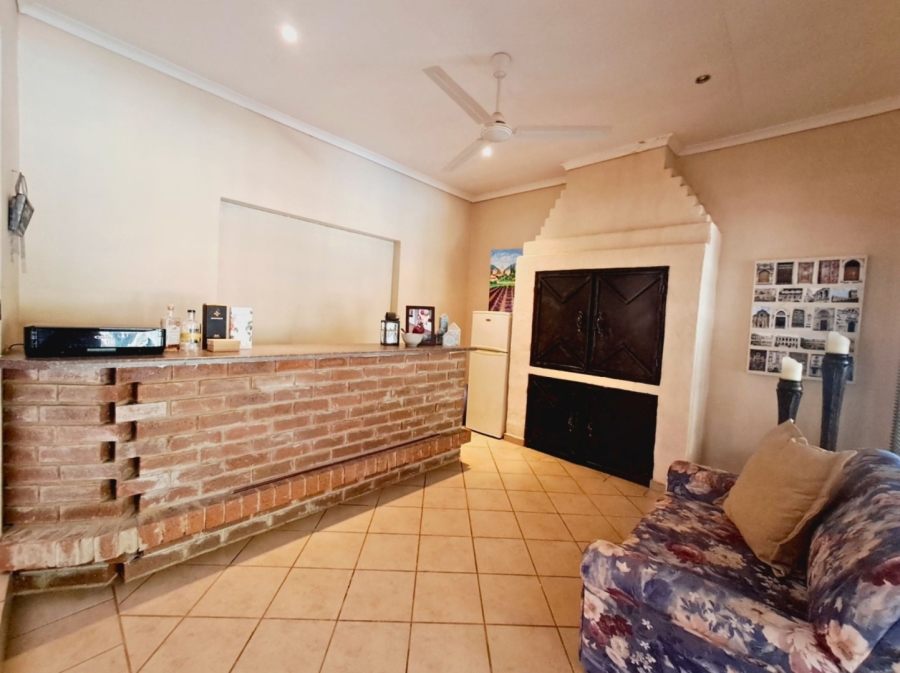 4 Bedroom Property for Sale in Safari Gardens North West